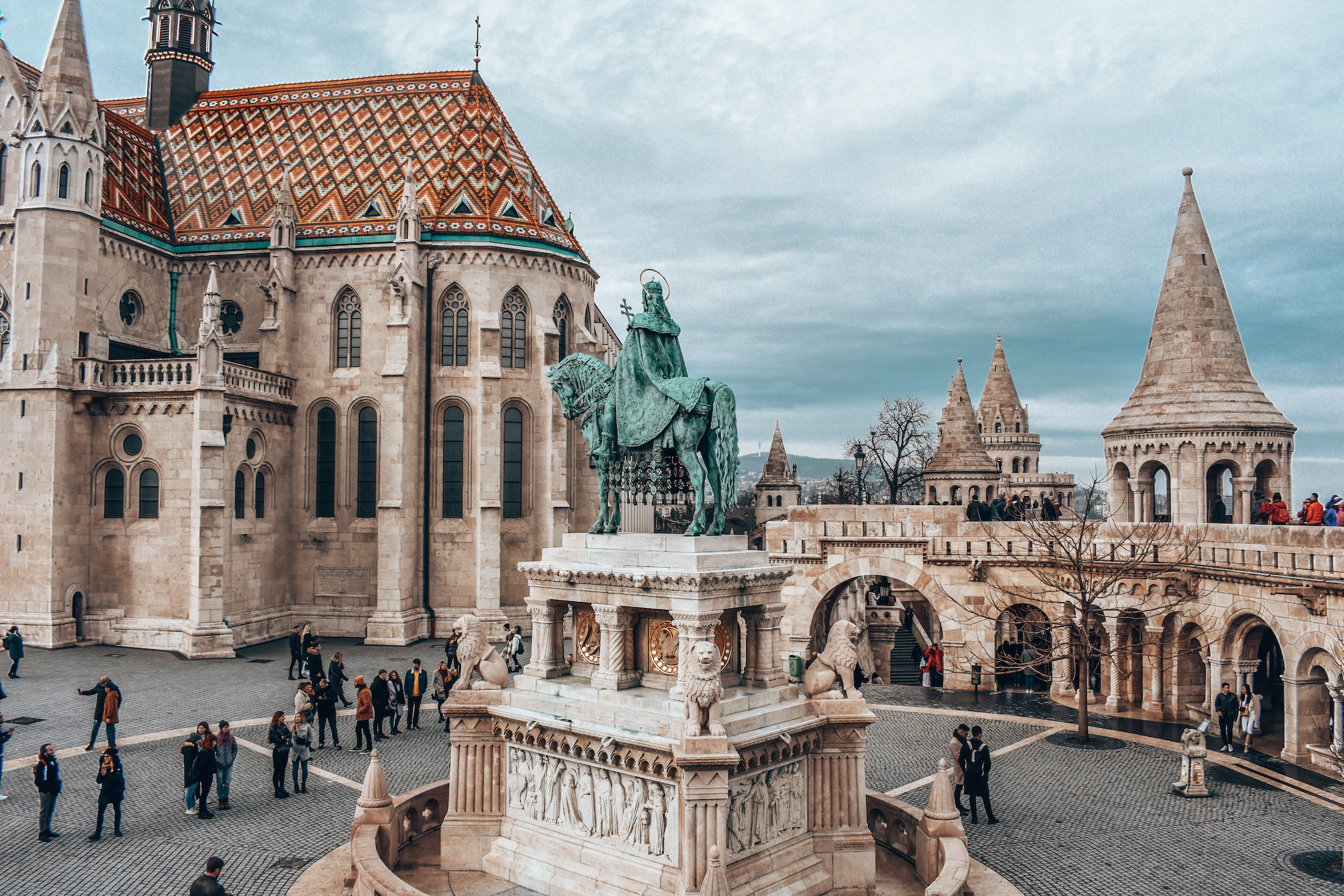 Interactive guided walking tour of Budapest